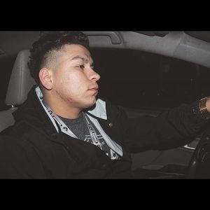 Meet your Posher, Jason